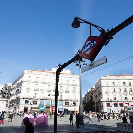 Puerta Del Sol Apartment Мадрид Екстериор снимка